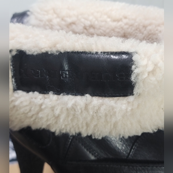 Burberry Authentic Biker Ankle Shearling Lined Boot In Black Size 9 (40) - Picture 13 of 16